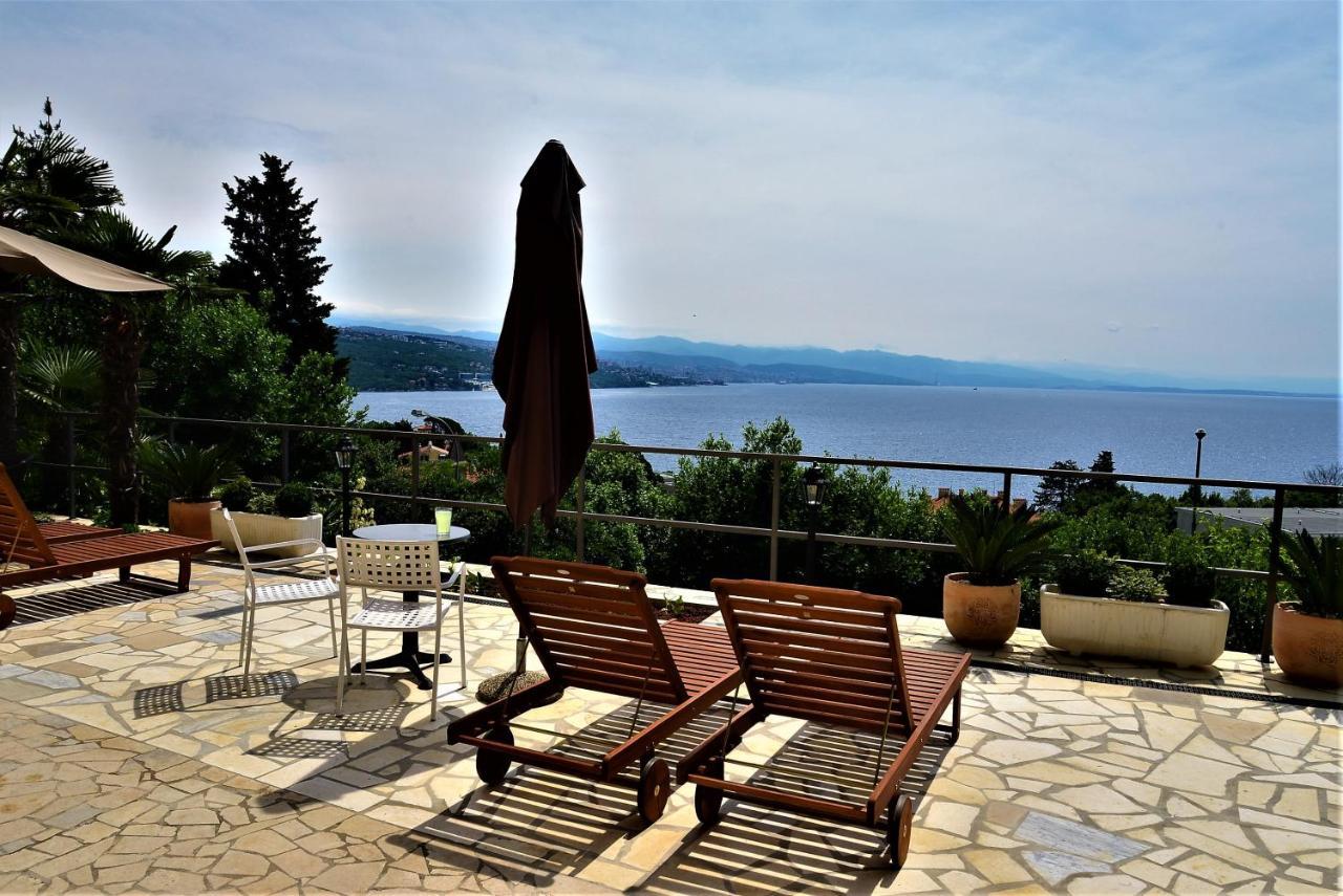 Apartments And Rooms Vila Irma Opatija Exterior foto
