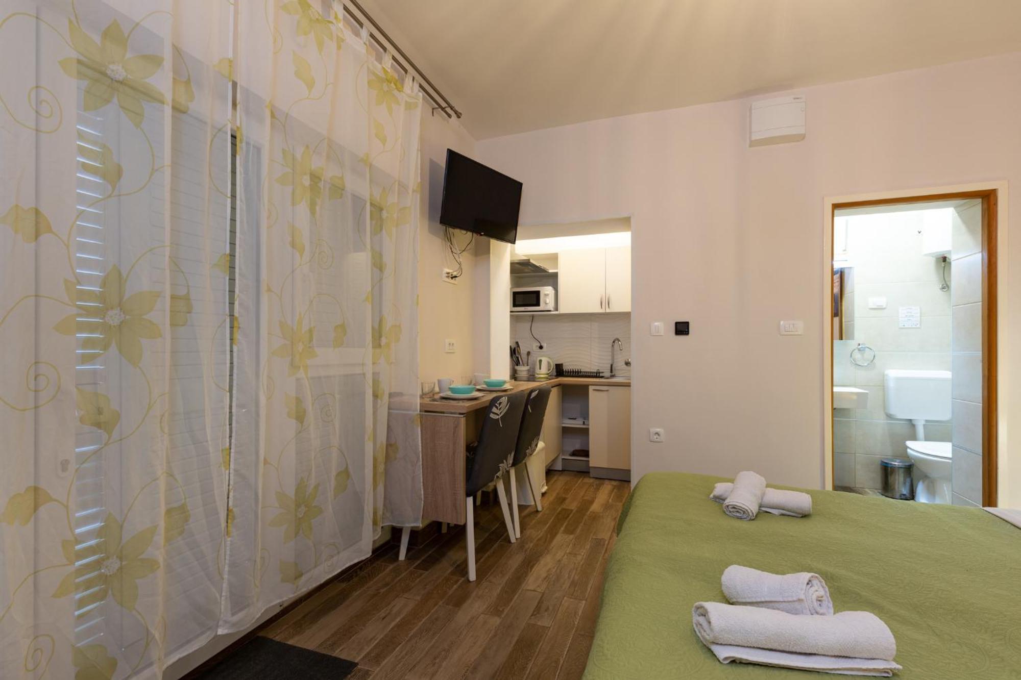 Apartments And Rooms Vila Irma Opatija Zimmer foto