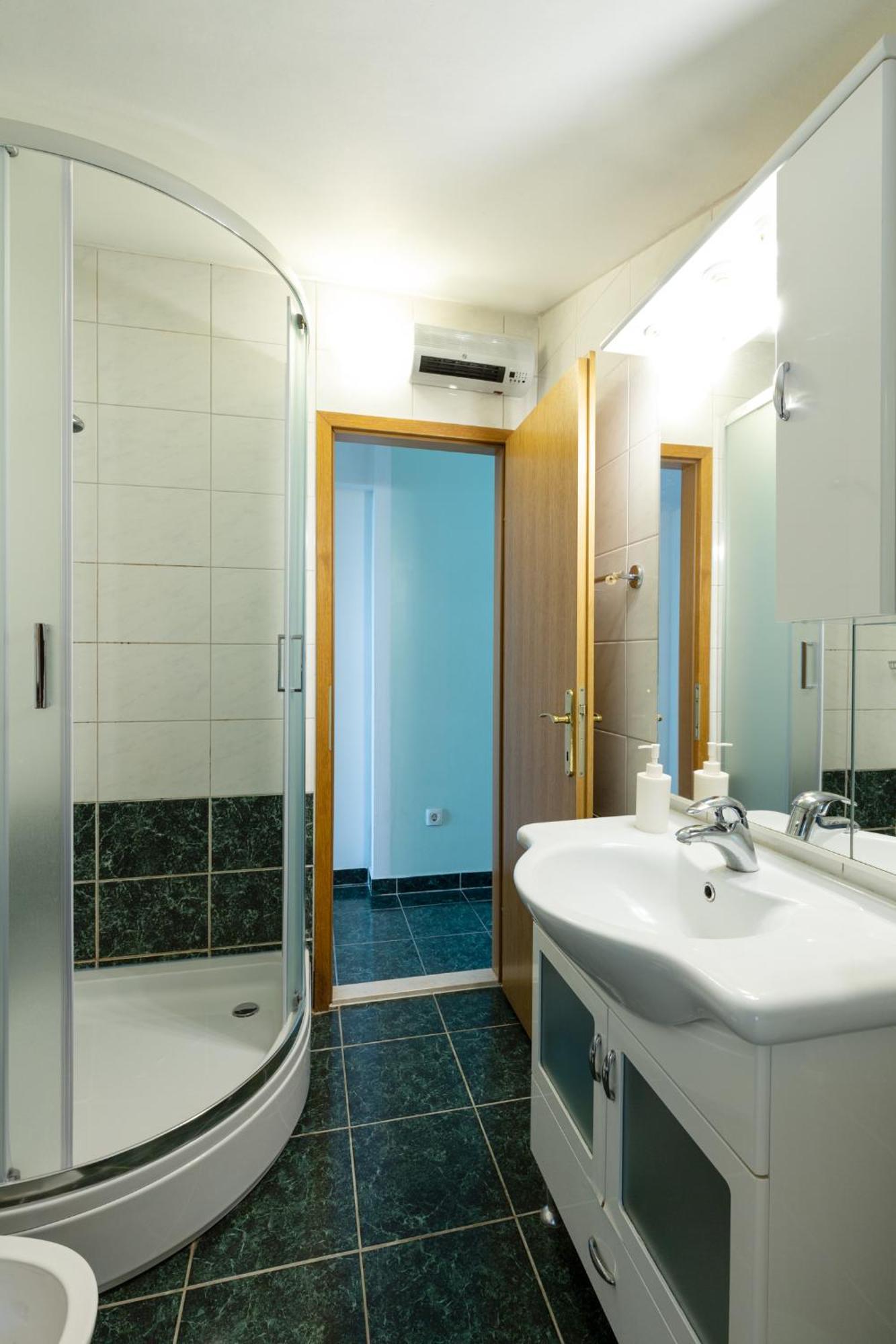 Apartments And Rooms Vila Irma Opatija Zimmer foto